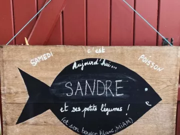 🎣LE SAMEDI C'EST.... POISSON !!! 🎣

Le Sandre au beurre blanc est de retour à la Tindiere et pas cuisiné de n'importe quelle manière ! Puisque...